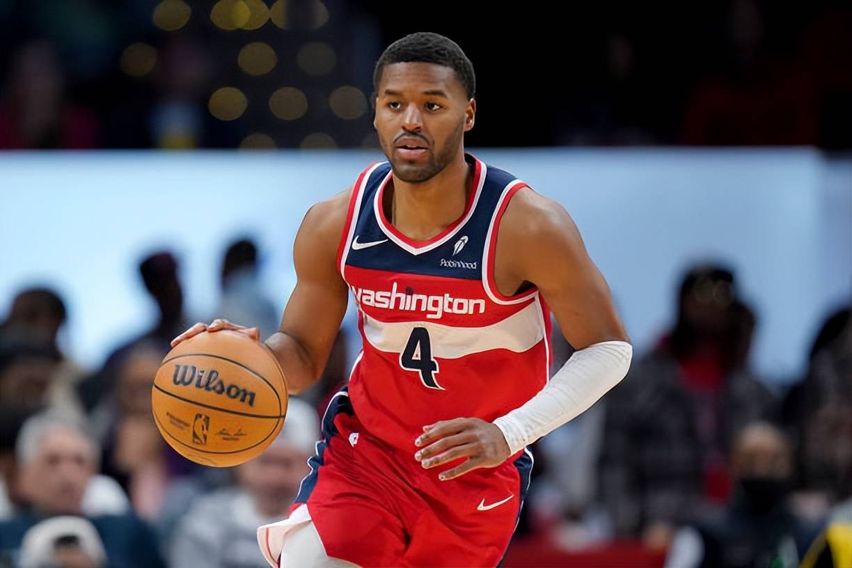 九游下载-巴特勒新星领先优势明显表现突出，利物浦前途光明！赢得满堂喝彩的简单介绍-九游下载