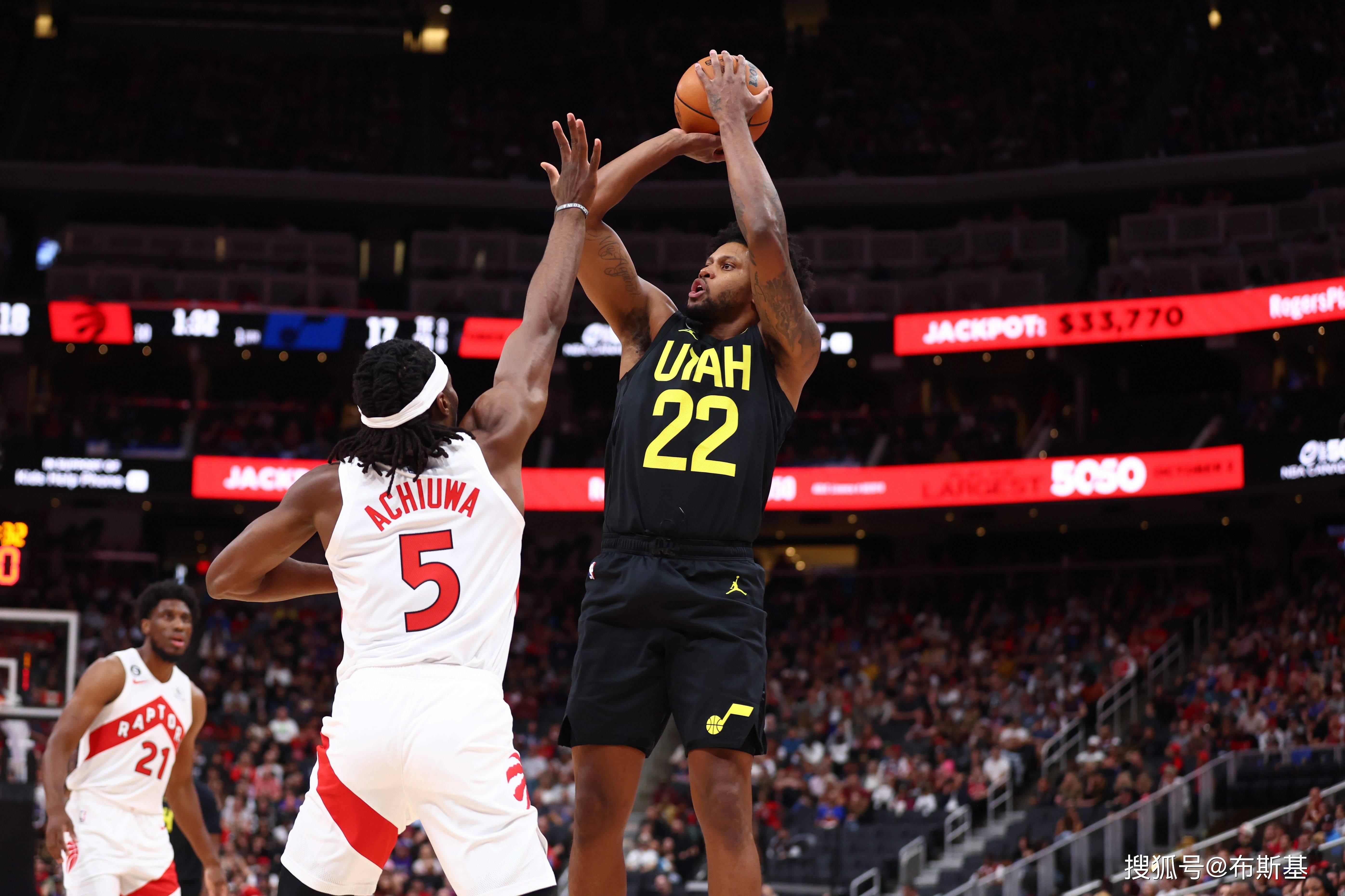 包含多伦多猛龙转会期主帅复盘萨克拉门托国王调整名单备战CBA季后赛，媒体一致点评：今晚摩纳哥外线爆发的词条